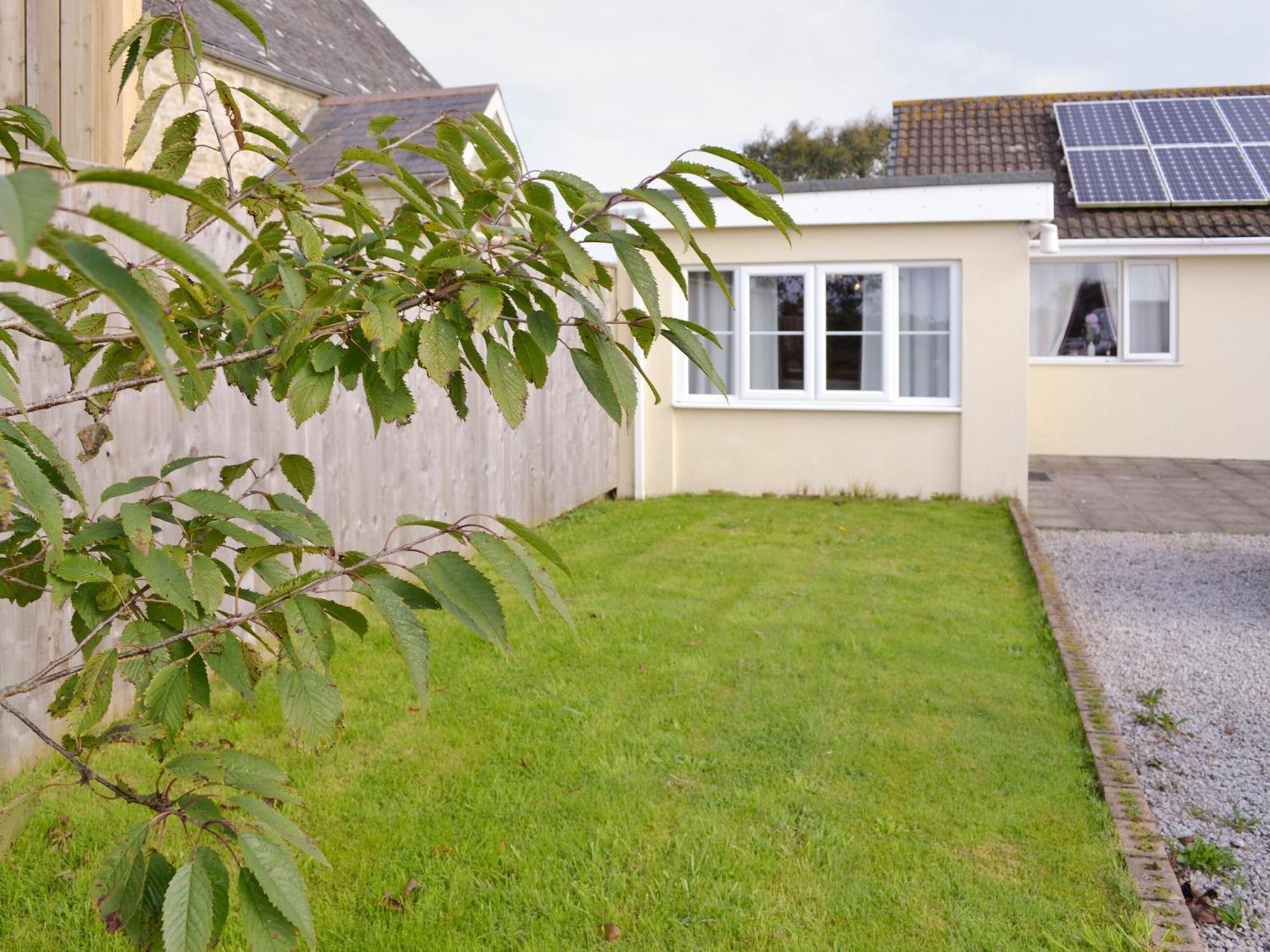 Lindum Leys Villa Saint Hilary  Exterior foto